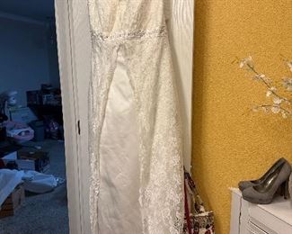 David bridals wedding dress