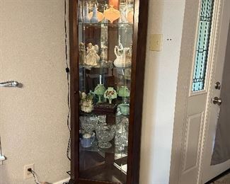 lighted display cabinet 