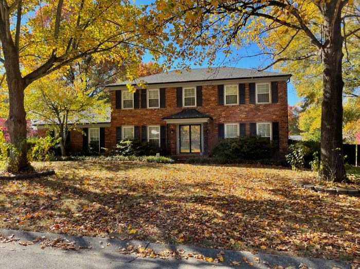 Epic 5 Day Estate Sale in Louisville (First Days!) starts on 11/16/2022