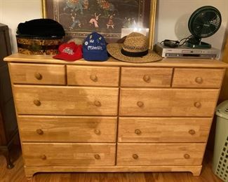 Modern dresser