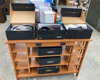 Men's Keen shoes new in box size 9