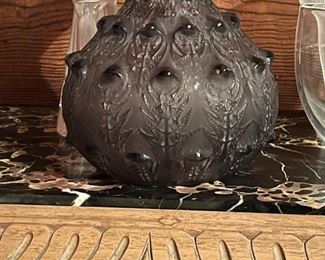 1912 Signed R LALIQUE Fougères Fern Motif Mauve Glass Vase