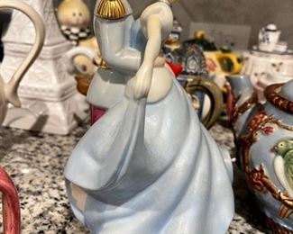 Cinderella And The Prince Tea Pot