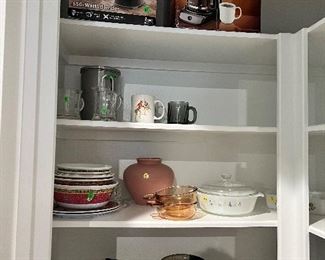 Kitchen items galore !!