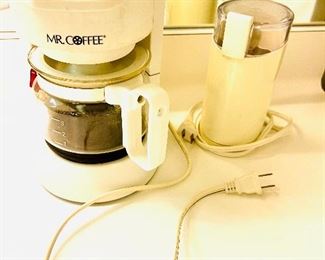 Mr. Coffee Junior coffee pot and coffee bean grinder