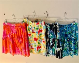 Cute summer skirts -size M
