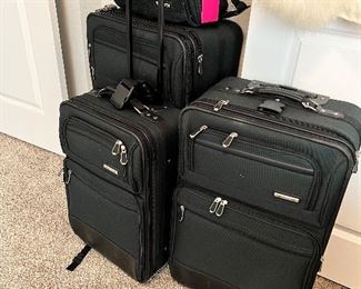 Luggage set 