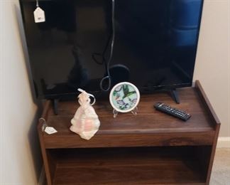 Flat screen tv, stand