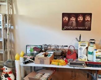 tools, ladders, garage