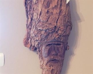 Face in the wood