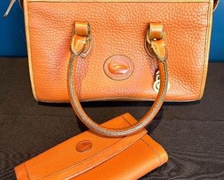 Dooney & Bourke 