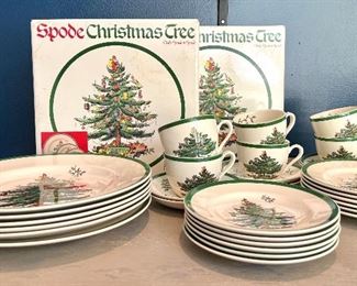 Spode Christmas Dishes 
