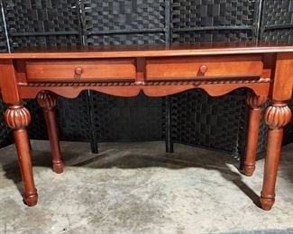 Lovely Sofa Foyer Table with Barded Inlay Design Top