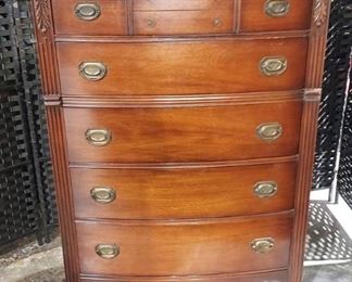 Nice Huntley Furniture 5 Drawer Chest of Drawers