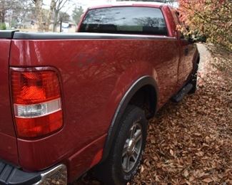 2008 FORD F150 PICK UP * LOW MILEAGE 37K ORIGINAL MILES
4.6L V8 F SOHC, Gasoline, Rear Wheel Drive W/4X4      looking for Best Offer. Phone (615) 364-3726 for more information.