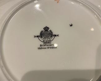 7 pc. Minton "Ripon" 9" plates