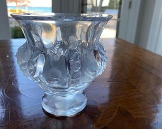 Lalique bird vase  