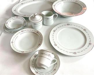 Beautiful Fine China from Japan - Service for 14
($90)

This delicate pattern was chosen by my grandmother for special celebrations. 

I hope you will share it with your family during the holiday. 

Wyndham China Valencia Pattern 
14 plates 
14 cups
14 saucers
14 soup bowls
14 bread and butter dishes
14 salad/dessert plates
14 berry bowls
3 platters
1 Vegetable Bowl

Makes every meal feel like a special occasion.