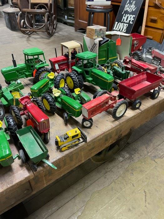 America Reclaiming Sale in Saint Joseph, MO starts on 11/4/2022