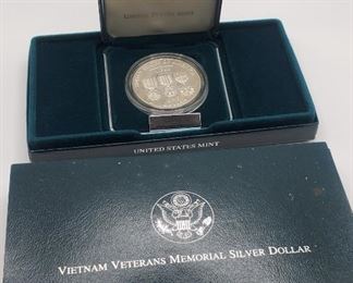Vietnam Veterans Memorial silver dollar