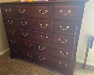 Pennsylvania Master Chest