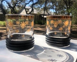 Perfect holiday rock glasses!!!