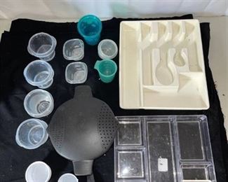 Pampered Chef strainer and miscellaneous kitchen items