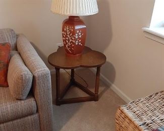 End table