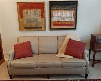 Excellent condition sofa, CLEAN