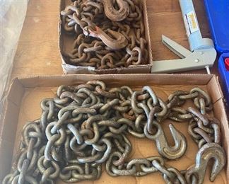 Lengths of Chain with Hooks