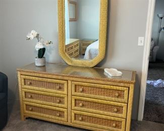 Vintage Henry Link Standard 6-Drawer Dresser with Mirror.
