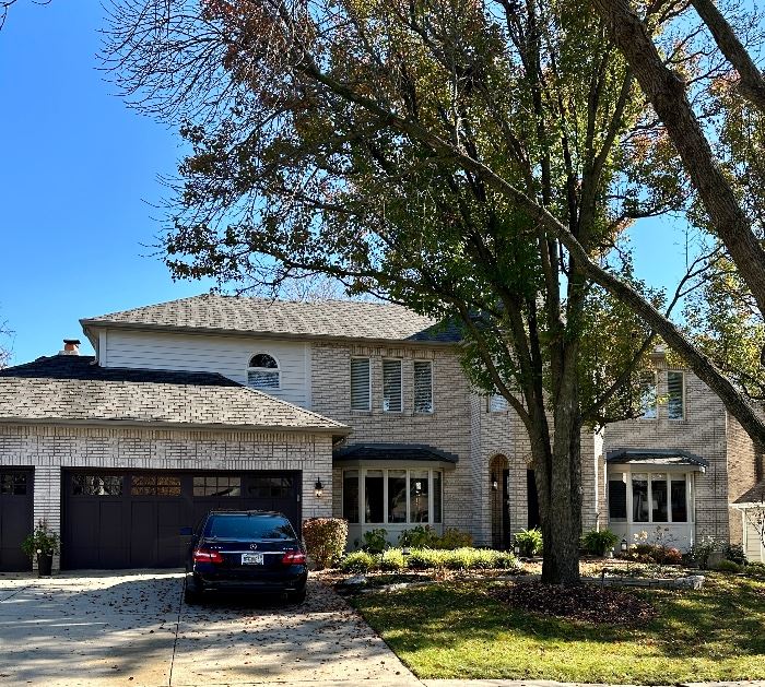 Beautiful Home in Knolls of Huntington 