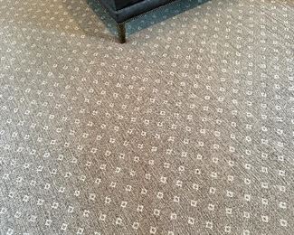 Beautiful Beige Bound Carpet approx. 12' x 14' 