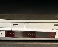 Sony SLV-0370P DVD Player/Video Cassette Recorder