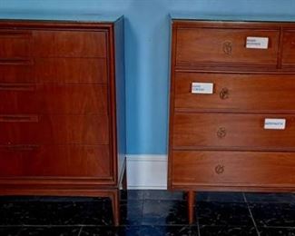 Pair of Mid-Century Modern Chest of Drawers