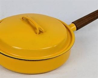 Finel Arabia 9.5 Inch Skillet / Fry Pan with Lid and Teak handle
