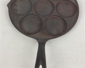 RARE Vintage Griswold Cast Iron Plett Skillet / Swedish Dollar Pancake Pan
