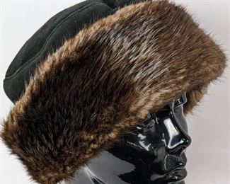 SUSAN BRADFORD Black Sheepskin Pillbox Hat with Beaver Fur Trim
