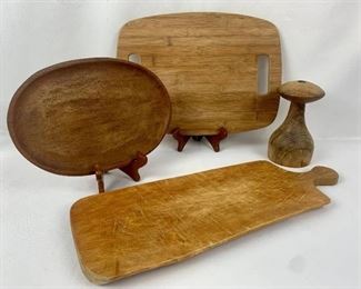 Mid Century LION Pepper Mill and Vintage Nordic Wood Cutting Board / Serving Platters
