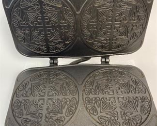 Vitantonio Electric Krumkake Iron / Baker
