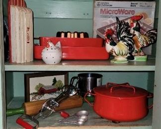 Vintage, kitchen, bakeware, accessories