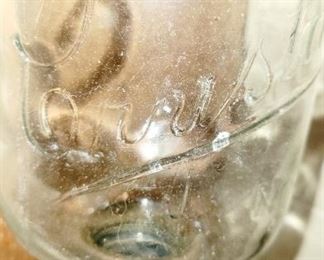 Crystal coffee grinder, with Crystal collection cup