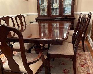 Mahogany  dining table & six chairs