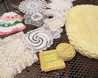 Crocheted doilies & placemats