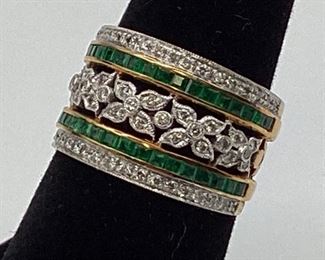 18k Gold Size 6.5 Emeralds & Diamonds Flower Band Ring