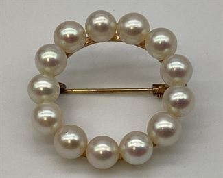 14k Gold with Pearls 1” Round Brooch