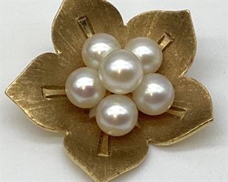 14k Gold Flower w/Pearls Brooch (1 1/8” in diameter)