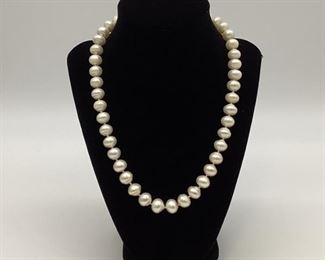 Baroque Cultured Pearl Necklace w/14k Gold Clasp