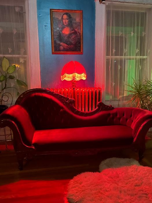 House furniture in Kingston, NY starts on 11/5/2022