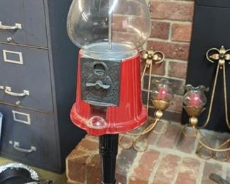 Gum ball machine